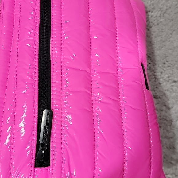 NWT BCBGeneration 2 in 1 Crossbody Puffer Bag, Pink - Picture 4 of 10